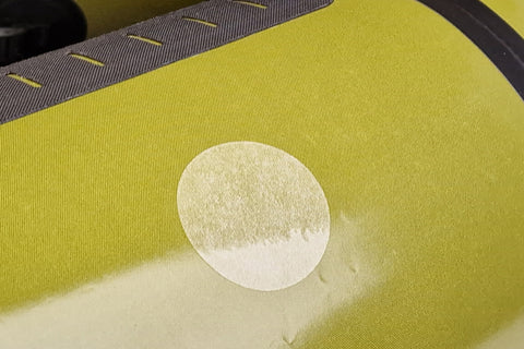 Anfibio ClearPatch — selvklebende lapp påført reparasjon
